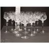 Image 1 : PINWHEEL CRYSTAL 12PC WINE GLASS SET