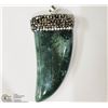 Image 1 : #1-GREEN AGATE CRYSTAL PENDANT