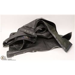 LEATHER CHAPS SAFARI COLLECTION SIZE MEDIUM