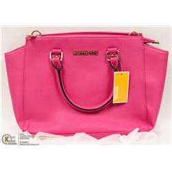 NEW MICHAEL KORS LEATHER PURSE