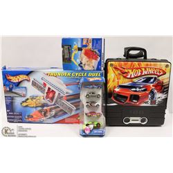 HOT WHEELS  ITEMS THUNDER CYCLE DUEL