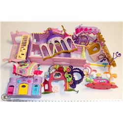 BOX WITH MY LITTLE PONY PLAYSET CASTLES  AND MORE