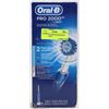 Image 1 : ORAL B PRO 2000 RECHARGEABLE TOOTHBRUSH
