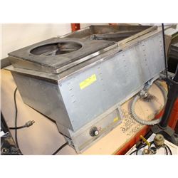 SERVING HOT WATER BATH