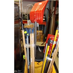 20) BUNDLE OF MOP/BROOM HANDLES