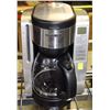 Image 1 : BLACK & DECKER COFFEE MAKER W/ POT