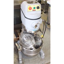 SPAR COMMERICAL 30 QUART MIXER WITH ATTACHMENTS!!