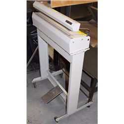32) BAG SEALER