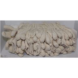 BUNDLE OF 12 OVEN GLOVES