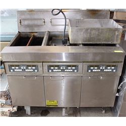 DIGITAL PROGRAMMABLE TRIPLE DEEP FRYER WITH