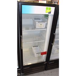 TURBO AIR MASTER BILT FRIDGE ON CASTERS