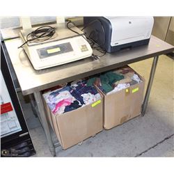 STAINLESS STEEL PREP TABLE