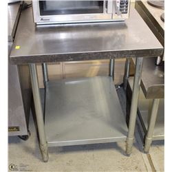STAINLESS STEEL PREP TABLE