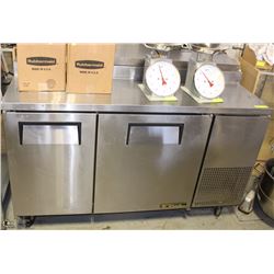 TRU REFIGERATED SANDWICH PREP STATION