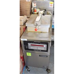 HENNY PENNY COMPUTRON-8000 PRESSURE COOKER