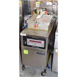 HENNY PENNY COMPUTRON-8000 PRESSURE COOKER