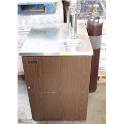 KEG FREEZER & DISPENSER WITH OXYGEN TANK
