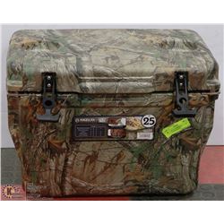 MAGELLAN OUTDOORS REALTREE EXTRA ICE BOX,HEAVY