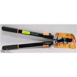 FISKARS EXTENDABLE POWER-LEVER TREE & SHRUB