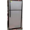 Image 1 : KENMORE REFRIGERATOR WITH TOP FREEZER
