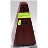 Image 1 : WITTHER CHERRY WOOD COLOR METRONOME