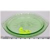 Image 1 : GREEN DEPRESSION GLASS PLATTER