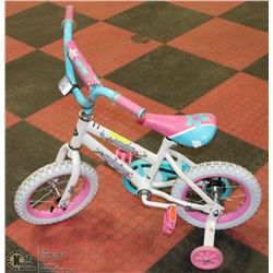 LITTLE GIRLS HUFFY SEA STAR BIKE WITH TRAINING