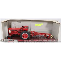 1:16 DIE CAST ERTL CASE FARMALL 706 TRACTOR W/