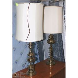 2 ASSORTED BRASS LAMPS