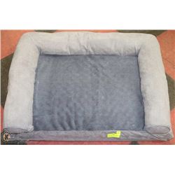 MEDIUM ORTHOPEDIC PLUSH SOFA PET BED ,GREY
