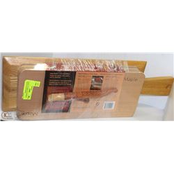 BUNDLE OF GRILLING PLANKS & FISH FILLETING BOARD