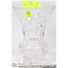 Image 1 : PINWHEEL FOOTED CRYSTAL VASE