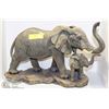Image 1 : LARGE ORNAMENTAL ELEPHANT