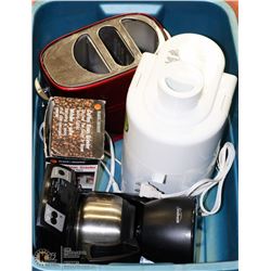 KITCHEN LOT INCL HAMILTON BEACH JUICER, COFFEE