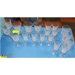 LOT OF CRYSTAL GLASSES