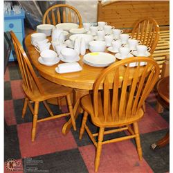 LIGHT OAK PEDESTAL TABLE WITH 4 ARROW BACK CHAIRS