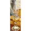 Image 1 : ESTATE VINTAGE GLASS OIL LAMP