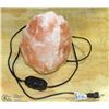 Image 1 : HIMILAYAN SALT ROCK LAMP
