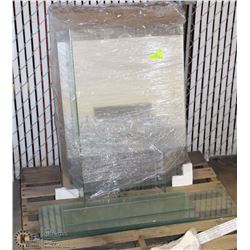 PALLET OF BATHROOM MIRRORS AND GLASS SHELVES