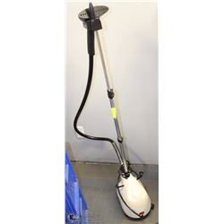 SALTON CLOTHES STEAMER