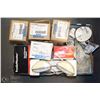 Image 1 : BOX OF ELECTRICAL SUPPLIES INCL EMERGENCY LIGHTS,