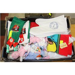 FLAT OF HANDTOWELS, OVEN MITTS AND MORE