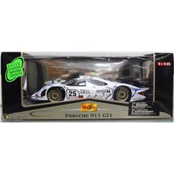 MAISTO GT RACING PORSCHE 911 GT1 DIE CAST