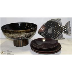 BOX WITH SHOWHOME DÉCOR INCLUDING LARGE