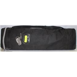 TRADESHOW  ROLL UP BANNER STAND IN CASE