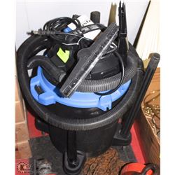 MASTERCRAFT WET/DRY VAC - 30 L,