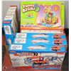 Image 1 : LOT OF 4 DELUXE TRACK E CAR SETS AND 2 FUNNY BRICK