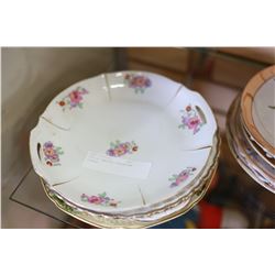 LOT OF VARIOUS COLLECTOR PLATES