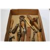 Image 2 : TRAY OF VINTAGE TOOLS
