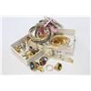Image 1 : LOT OF ESTATE BANGLES NOVELTY RINGS ETC